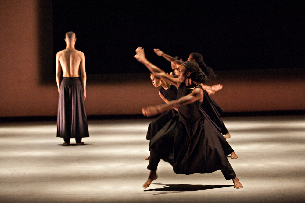 kaash-akram-khan-company-sadler-s-wells-the-arts-desk